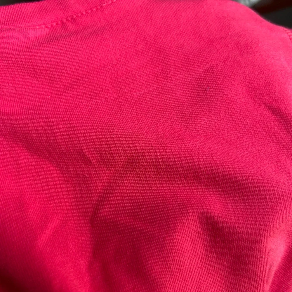 NWOT Hot Pink Nike V-Neck Sleeveless Top - size small